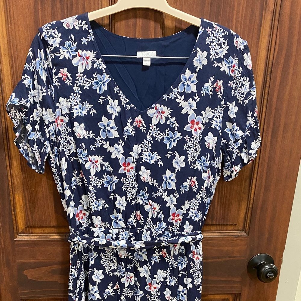 J. Jill Navy & White Floral V-Neck Belted Ruffle Maxi Dress size M